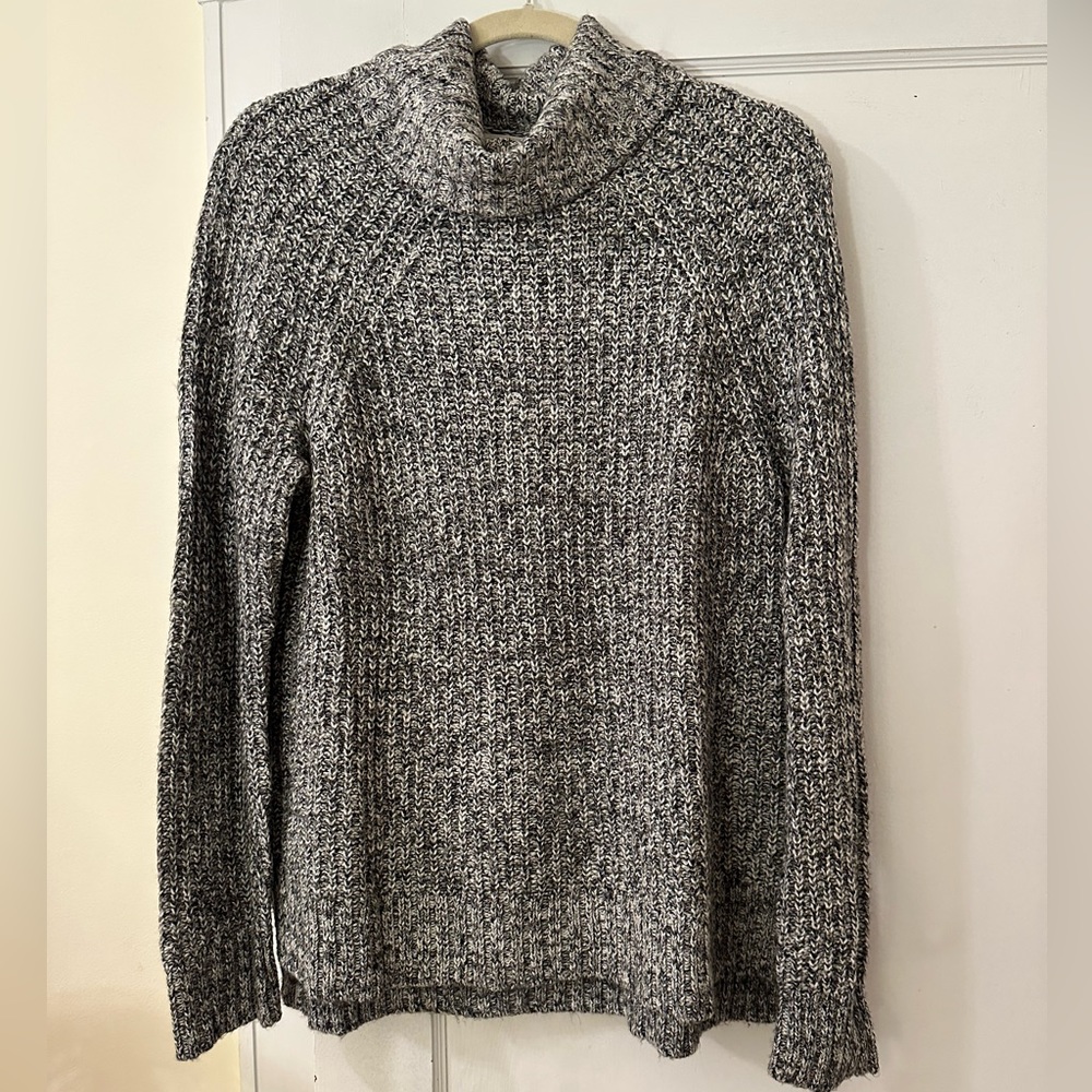 Old Navy turtleneck sweater